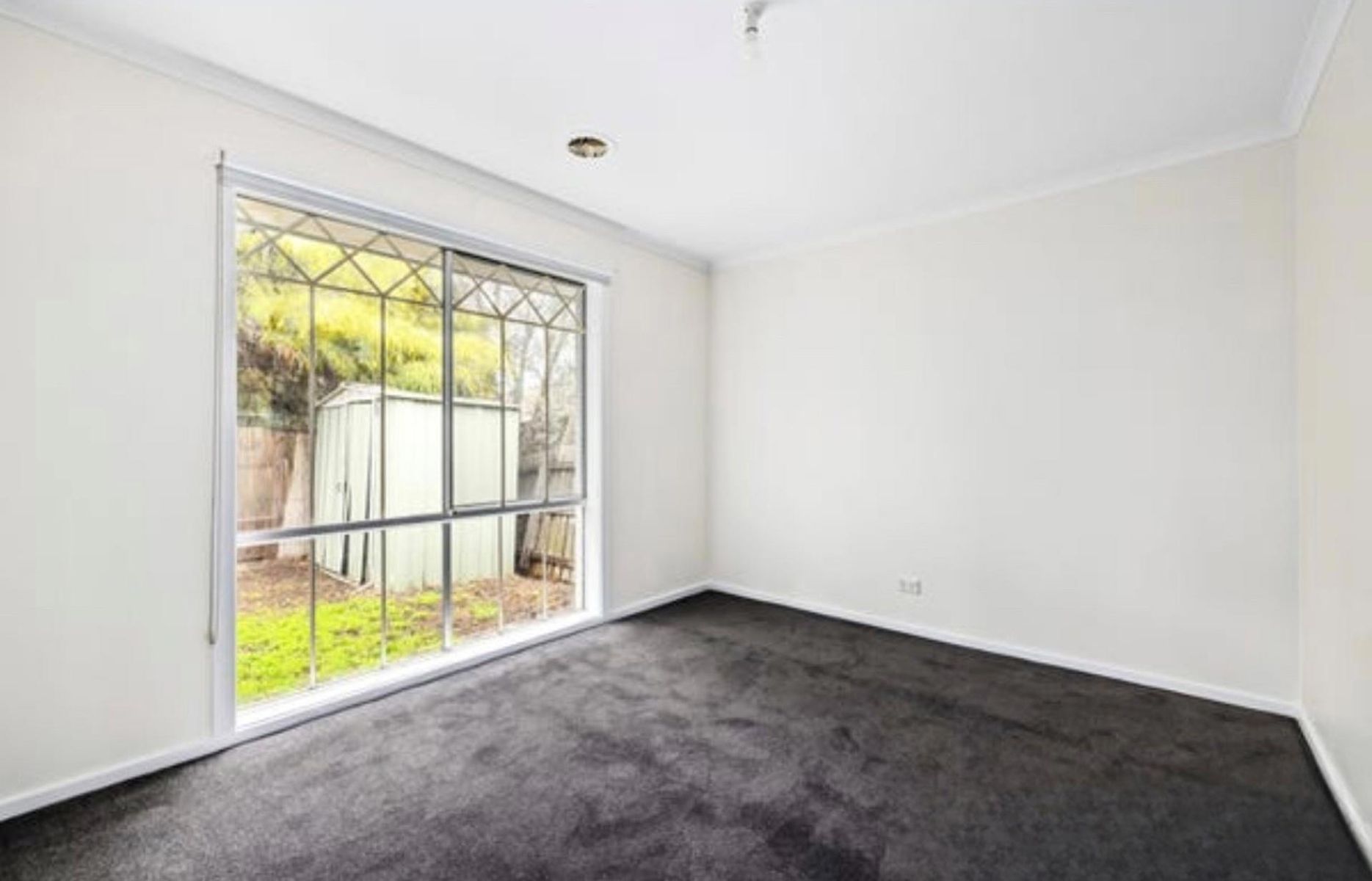 26 Harvey  Court, Roxburgh Park VIC 3064, Roxburgh Park - Thumbnail 2