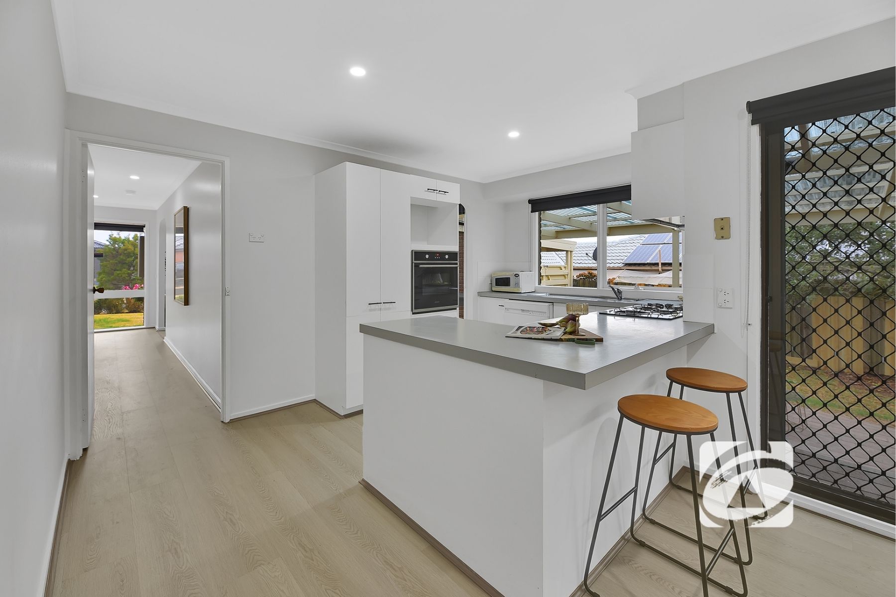 23 Michelle Drive, Hampton Park VIC 3976, Hampton Park - Thumbnail 8