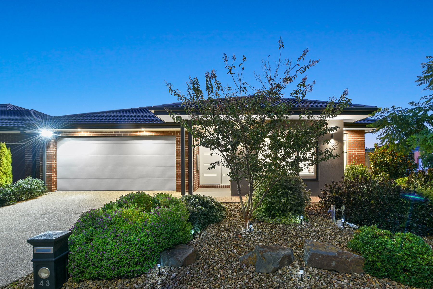 43 Ritchie Drive, Clyde North, VIC 3978, Clyde North - Thumbnail 3
