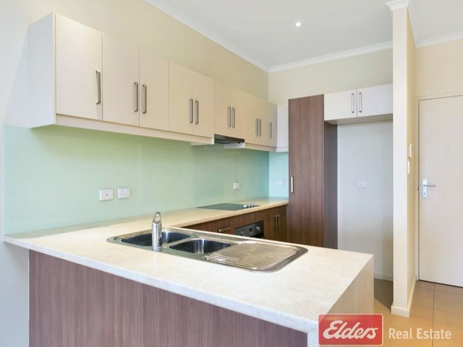 14/2, Mawson Lakes - Thumbnail 4