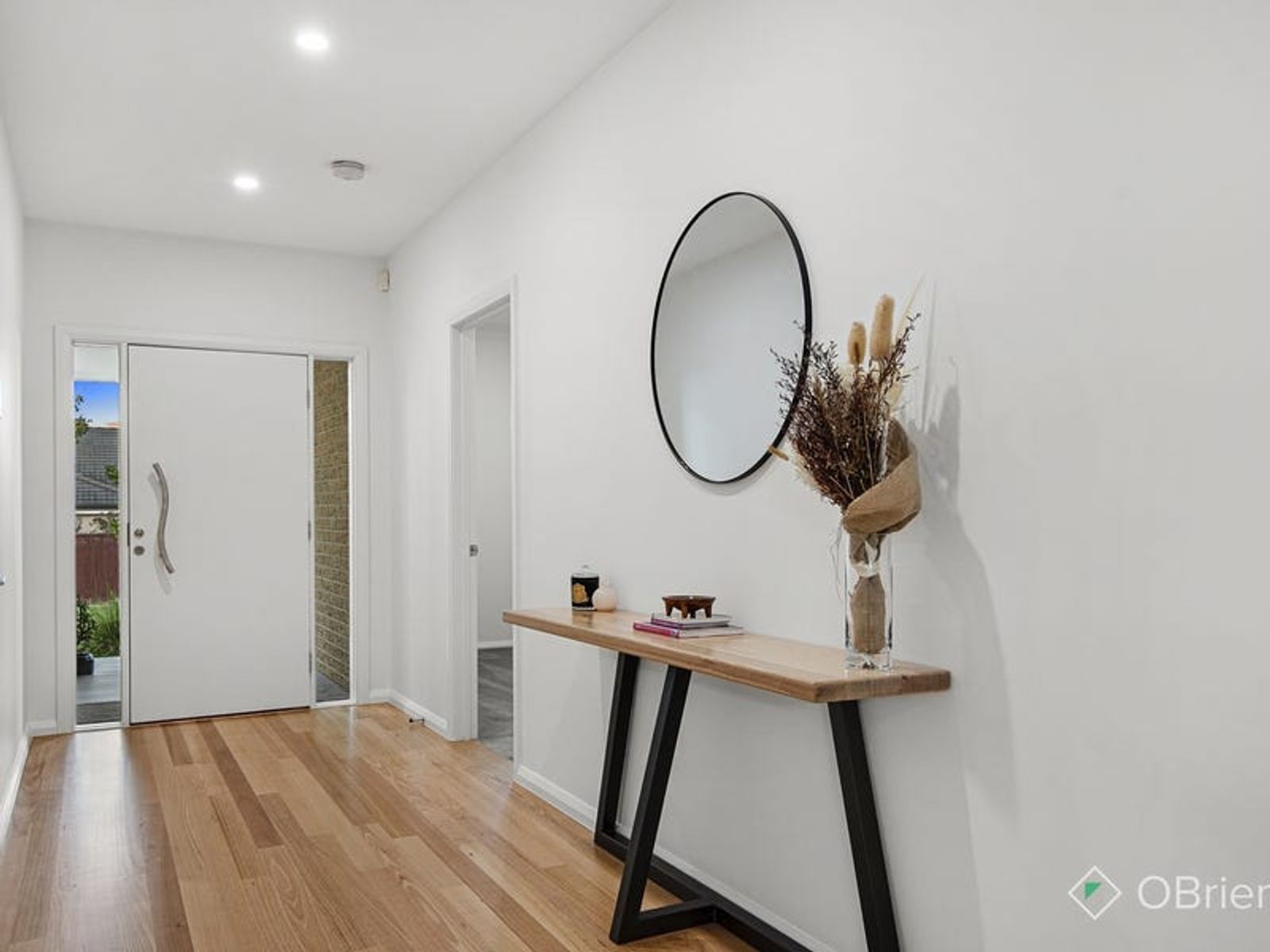 14 Skipperstone Glen, Narre Warren South, VIC 3805, Narre Warren South - Thumbnail 2