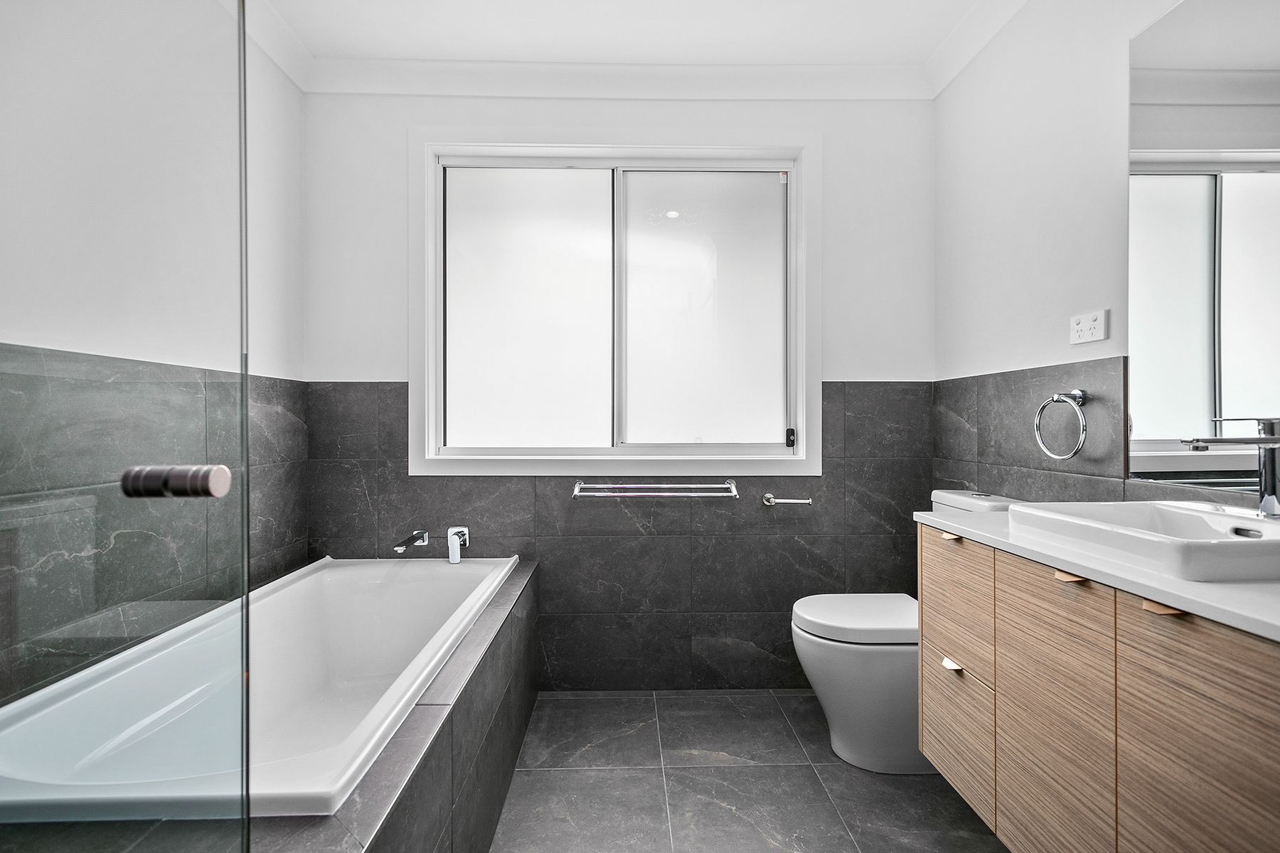 2/111 Robsons Road, West Wollongong NSW 2500, West Wollongong - Thumbnail 5
