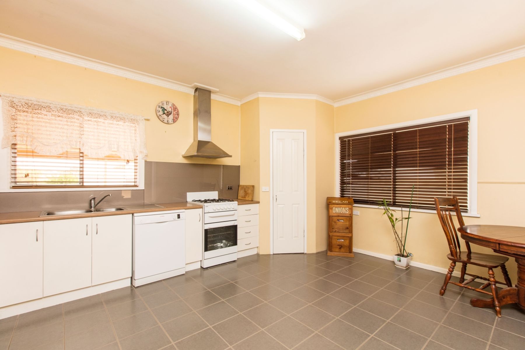 11 Friel Street, Buronga - Thumbnail 6