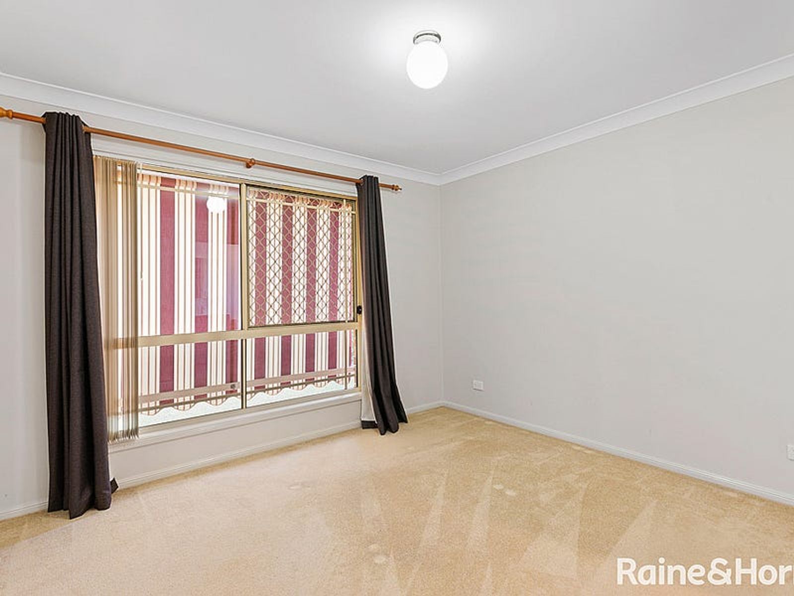 98 Kearney Street, Kearneys Spring QLD 4350, Kearneys Spring - Thumbnail 4