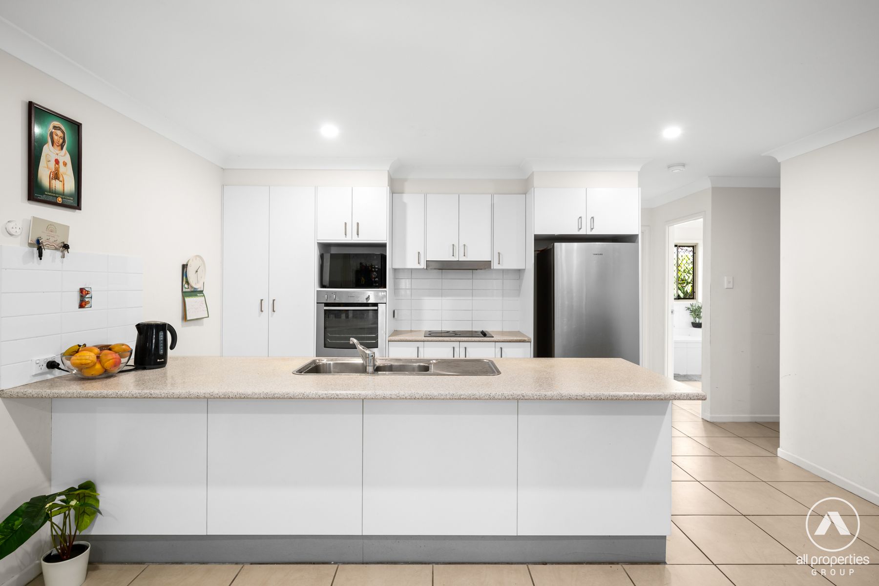 3 Diller Drive, Crestmead QLD 4132, Crestmead - Thumbnail 2