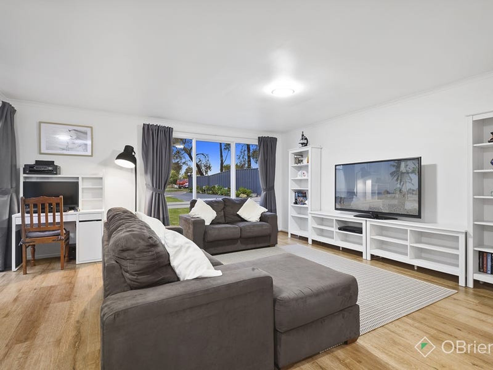 9 Rodeo Court, Endeavour Hills, VIC 3802, Endeavour Hills - Thumbnail 2