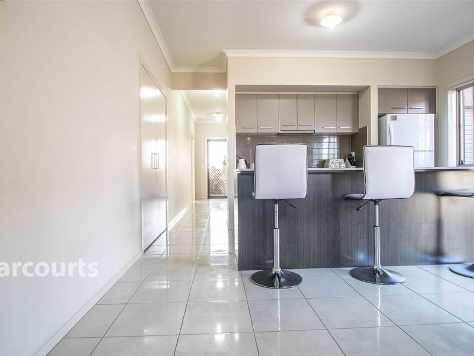 6 Hollybrook St, Melton South, VIC 3338, Melton South - Thumbnail 6