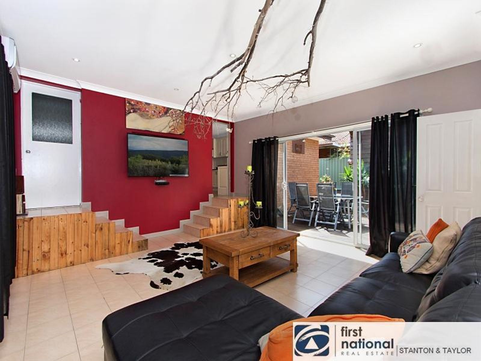 52 PENSAX Road, Cranebrook - Thumbnail 3