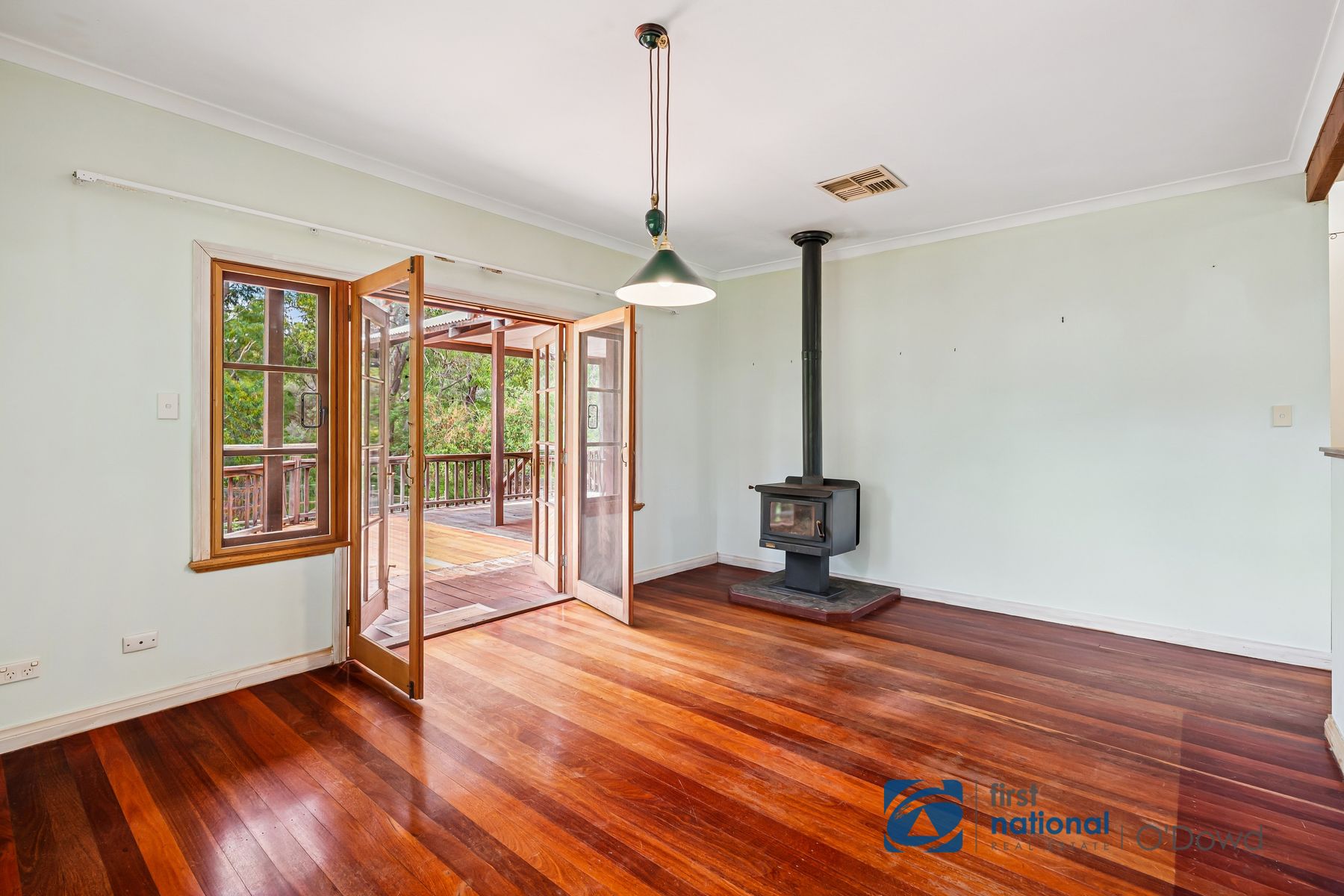 490 Gill Street, Mundaring WA 6073, Mundaring - Thumbnail 8