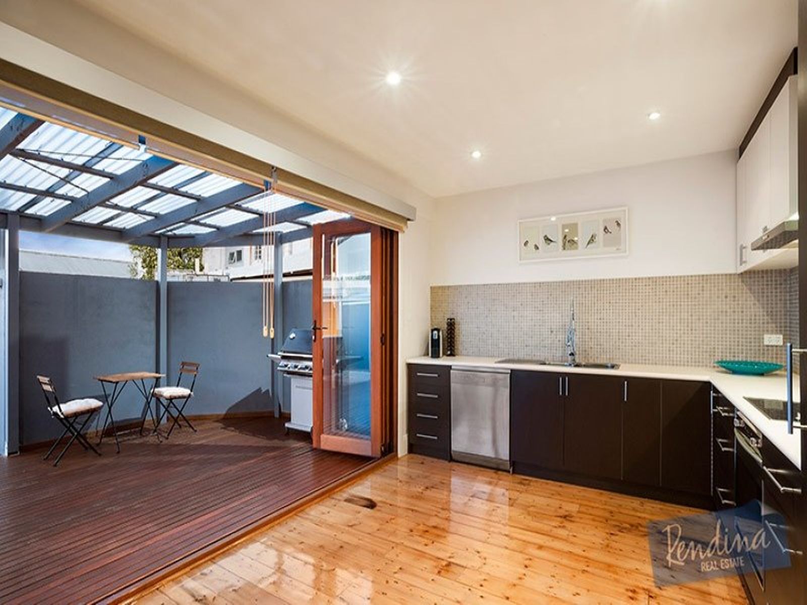 12 Maribyrnong Road, Moonee Ponds - Thumbnail 2