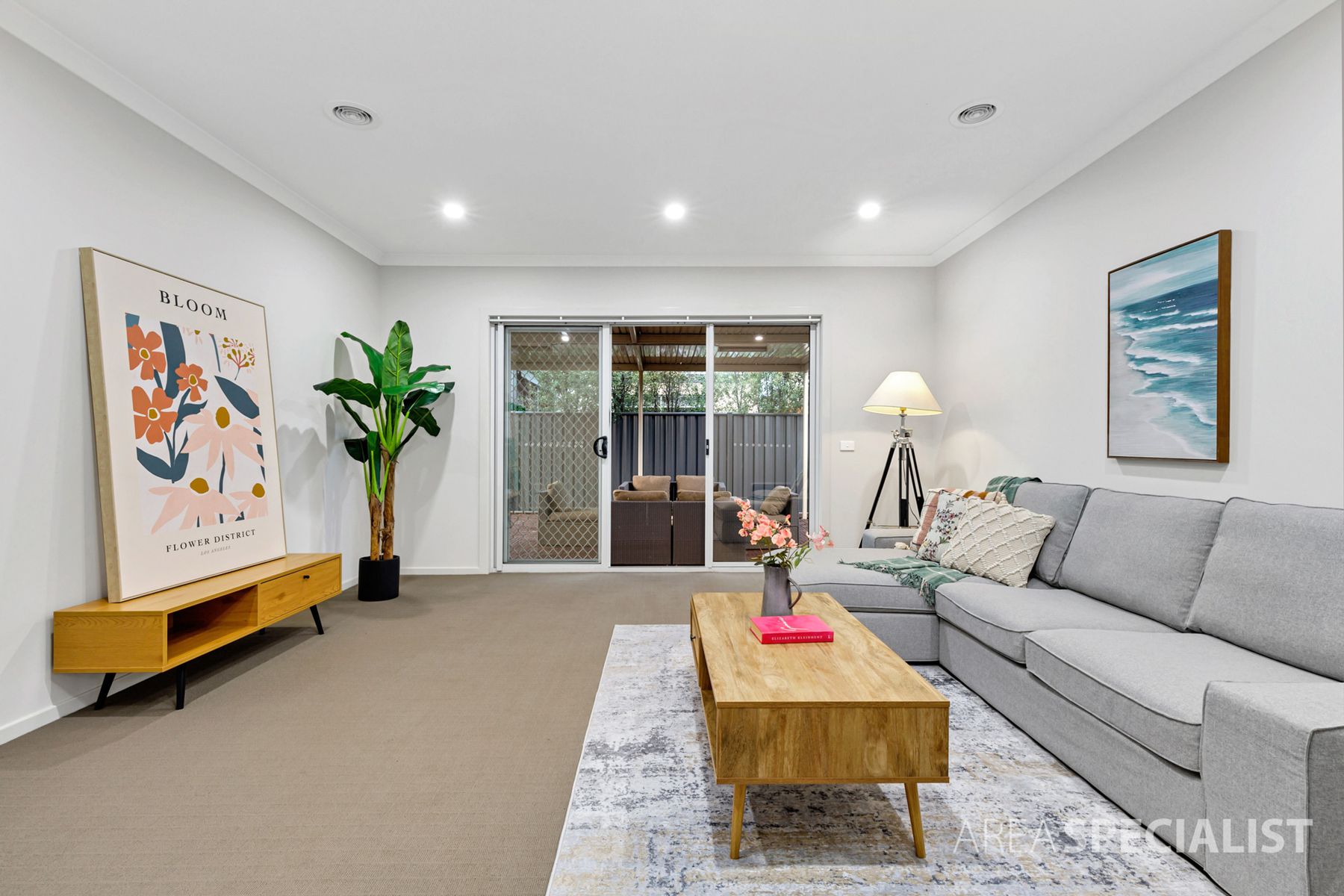 37 Fortuna Crescent, Cranbourne West, VIC 3977, Cranbourne West - Thumbnail 2