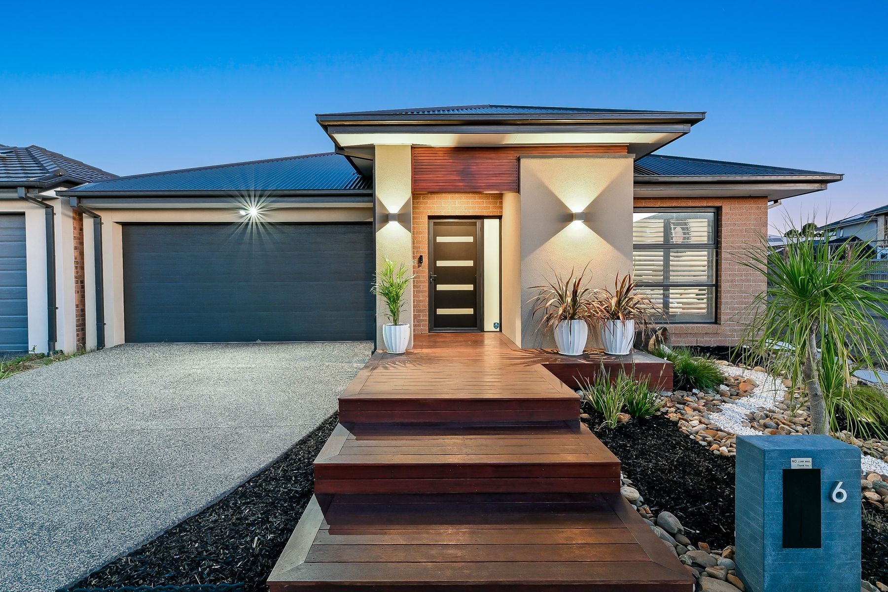 6 Ergano Way, Cranbourne South, VIC 3977, Cranbourne South - Thumbnail 2