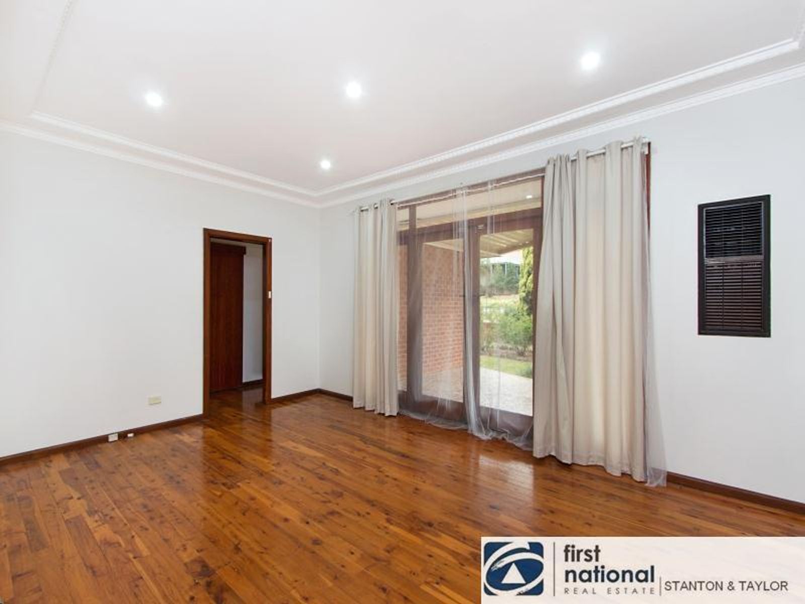 17 Mamre Road, St Marys - Thumbnail 2