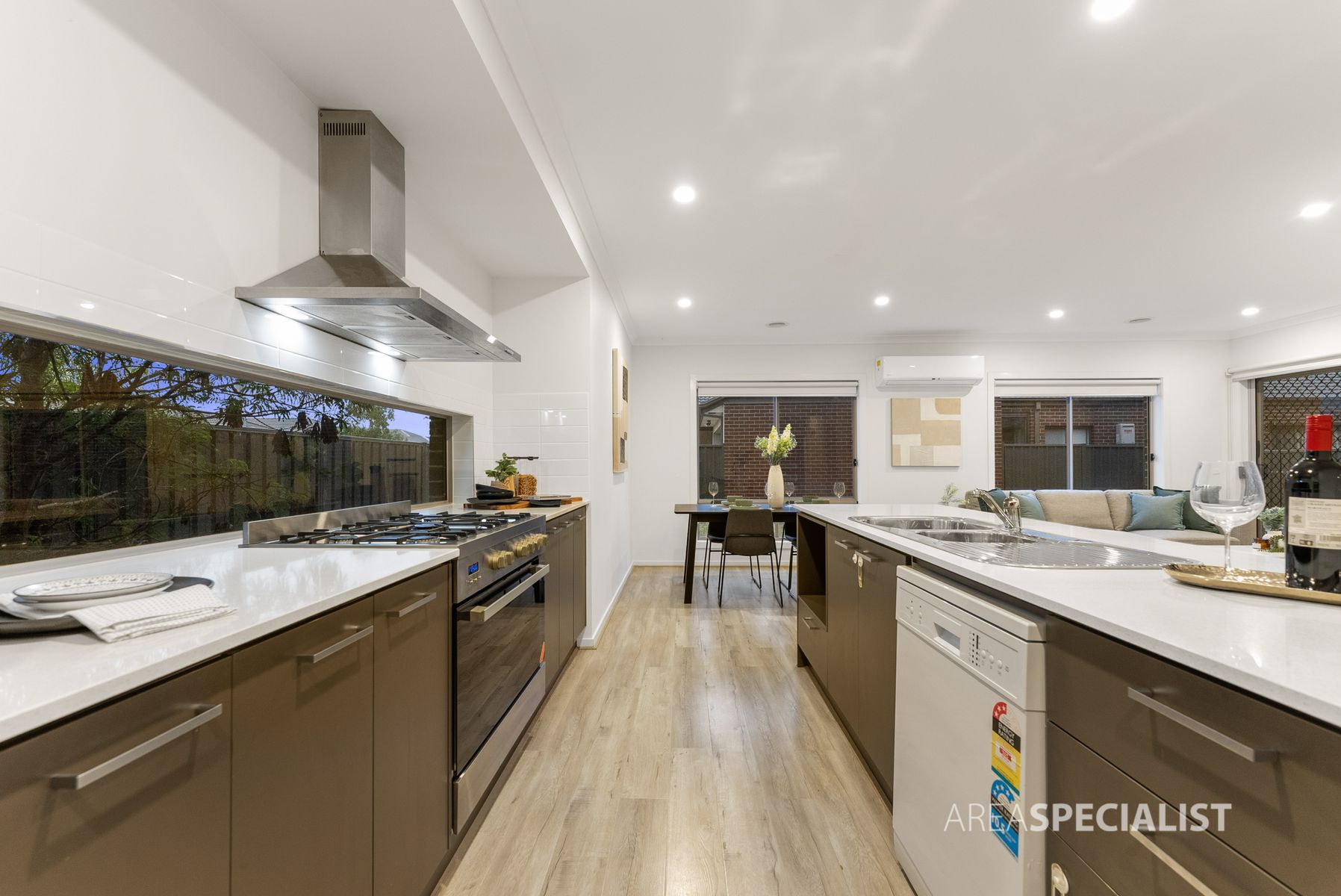 43 Gateau Drive, Werribee, VIC 3030, Werribee - Thumbnail 6