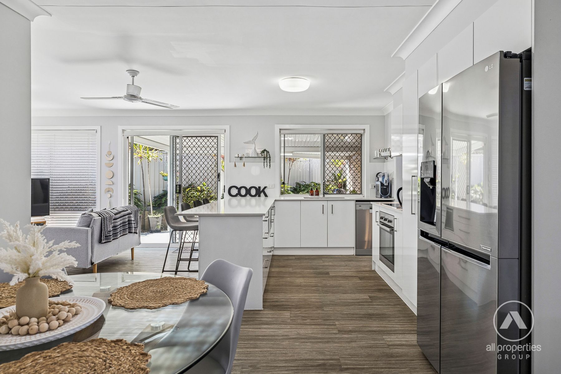 53 Solandra Circuit, Regents Park QLD 4118, Regents Park - Thumbnail 8