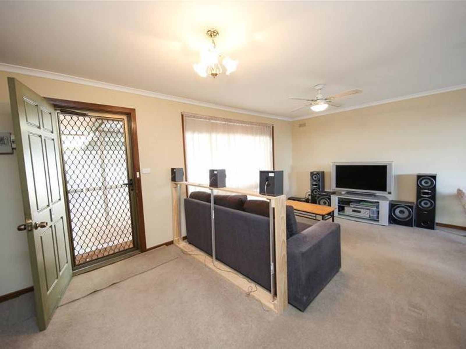 4/66 Eleventh  Street, Mildura - Thumbnail 2
