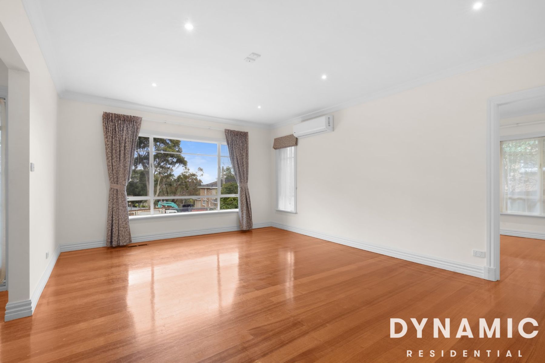 16 Farquharson St, Mount Waverley, Mount Waverley - Thumbnail 4