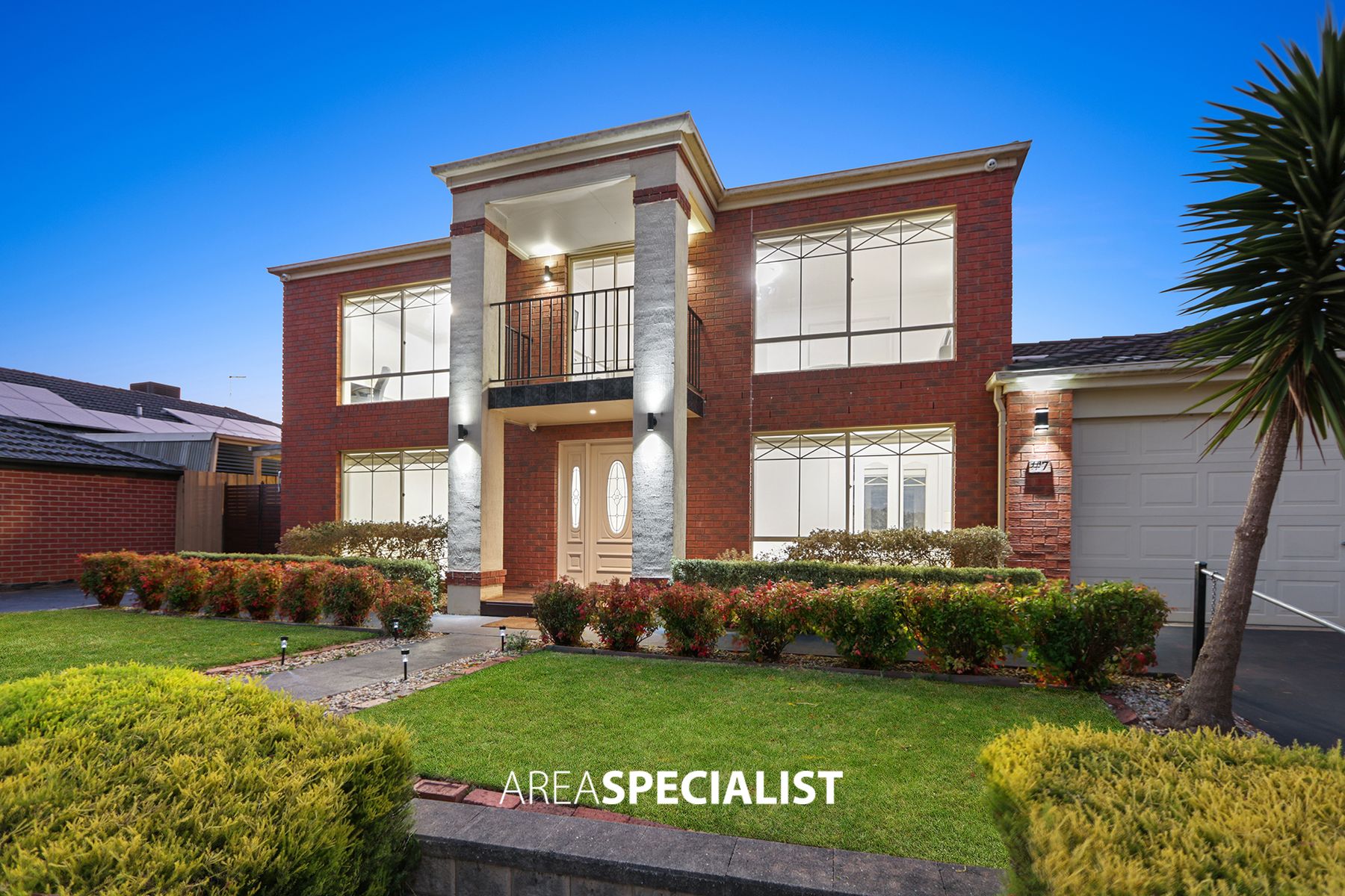 7 Sallybrook Circuit, Narre Warren, VIC 3805, Narre Warren - Thumbnail 2