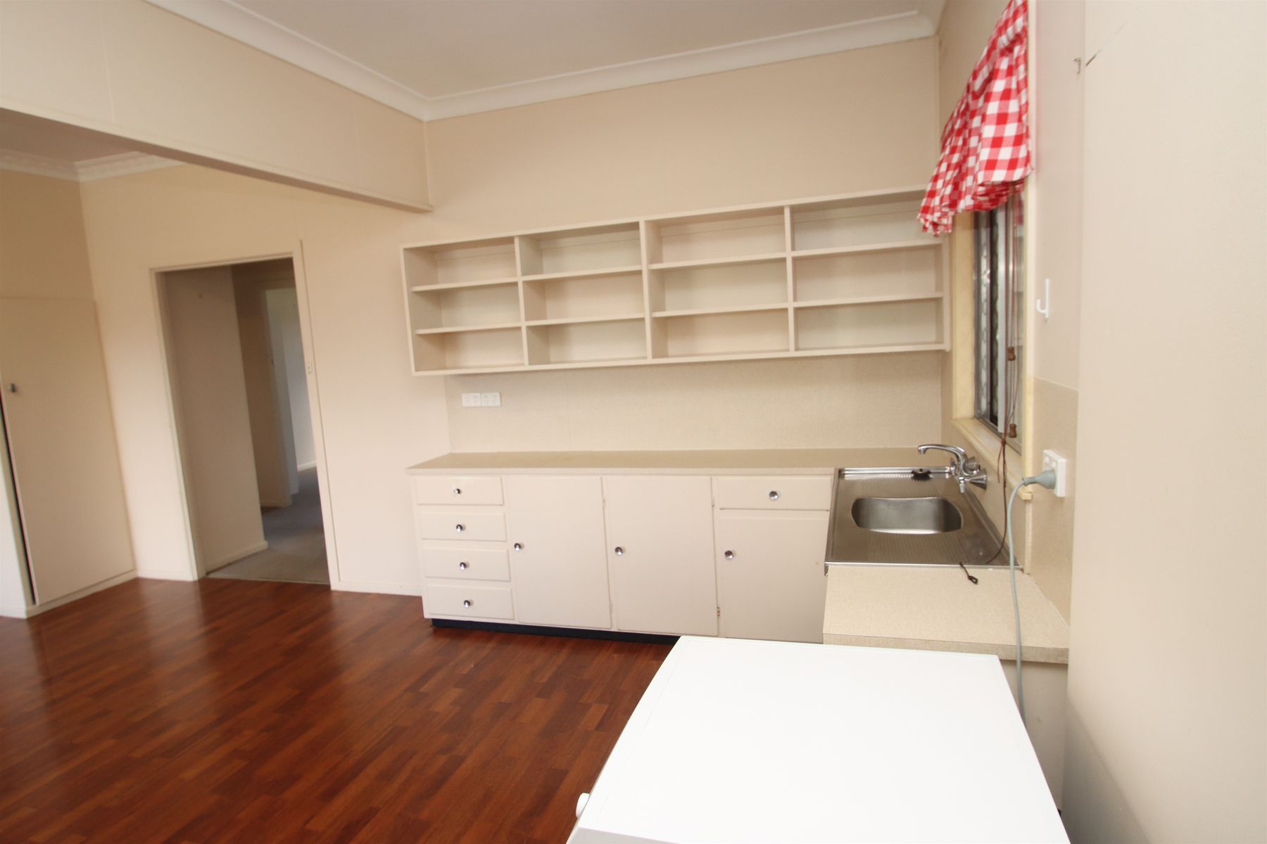 74 Logan Street, Tenterfield NSW 2372, Tenterfield - Thumbnail 7