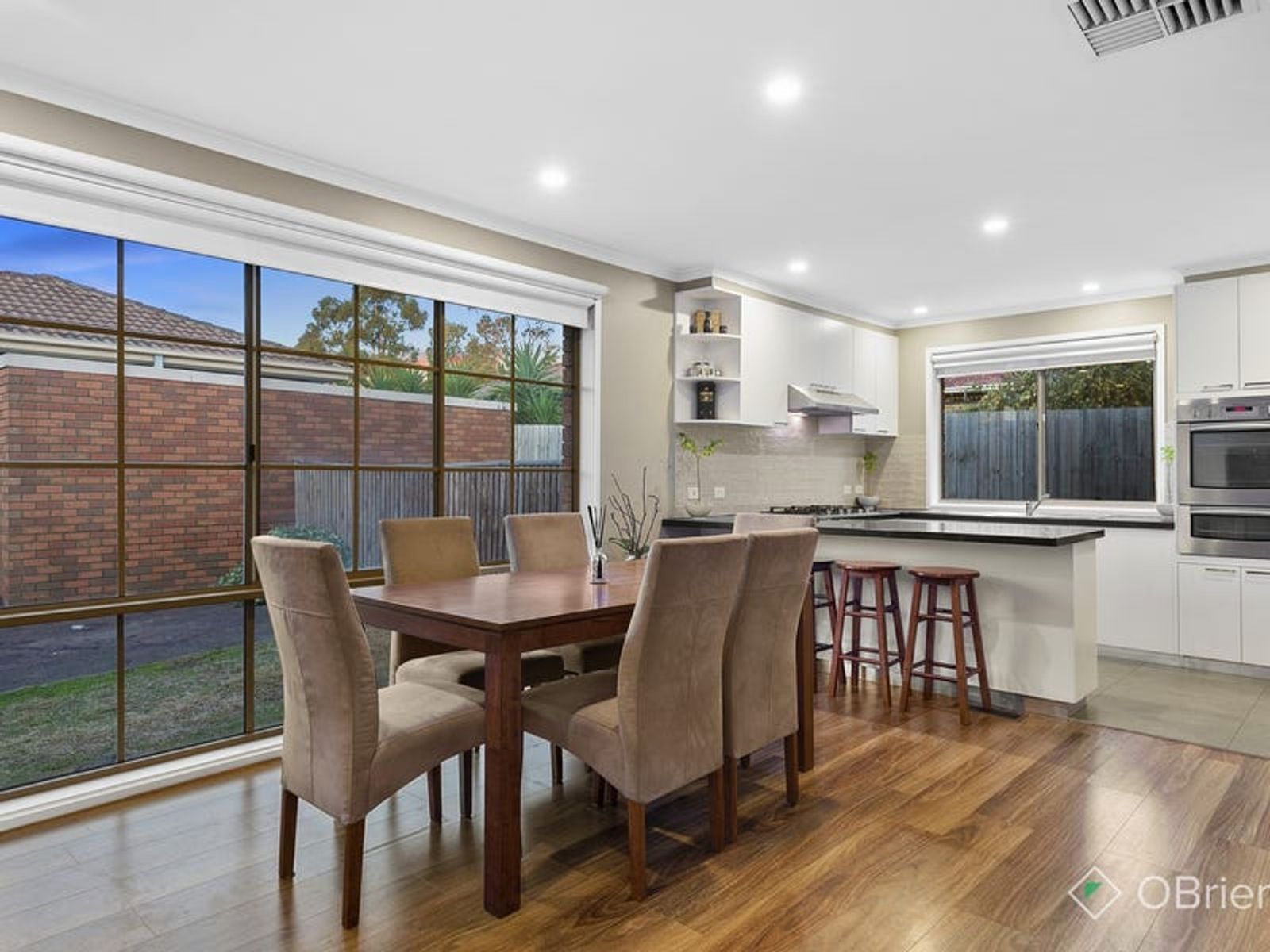 2/46 Arthur Phillip Drive, Endeavour Hills, VIC 3802, Endeavour Hills - Thumbnail 4