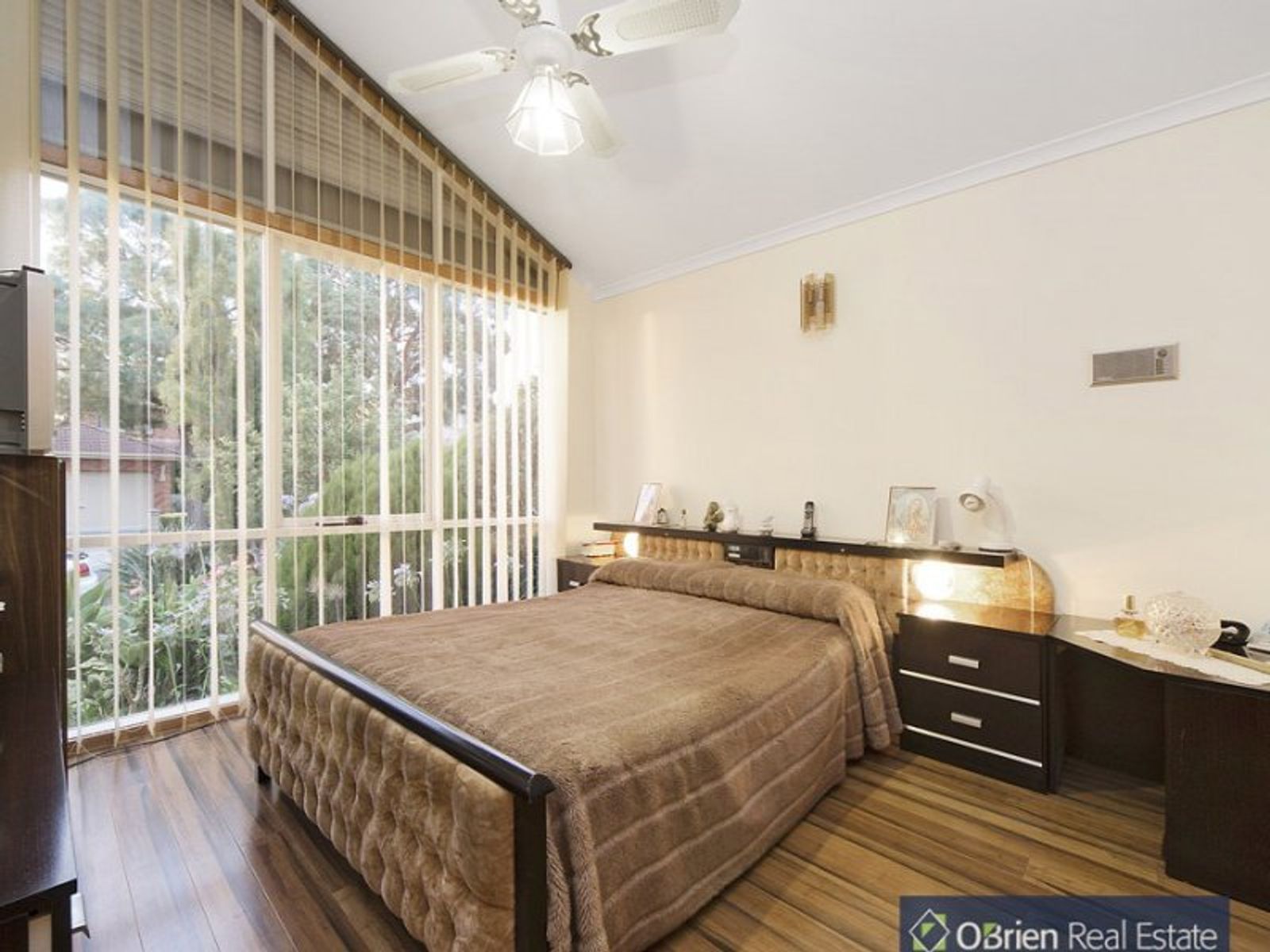 11 Chivell Close, Endeavour Hills, VIC 3802, Endeavour Hills - Thumbnail 6