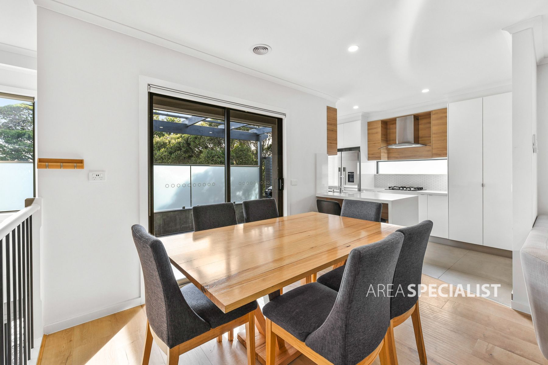 32 Eugenia Street, Doveton, VIC 3177, Doveton - Thumbnail 4