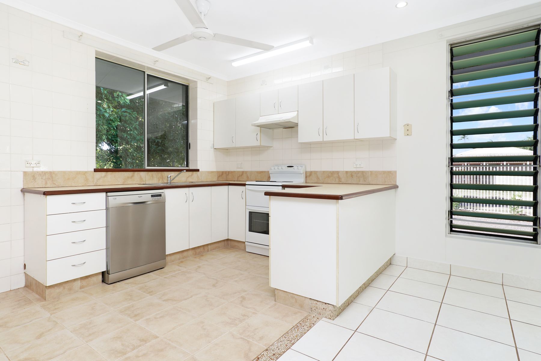 26 Furnell Crescent, Malak NT 0812, Malak - Thumbnail 8