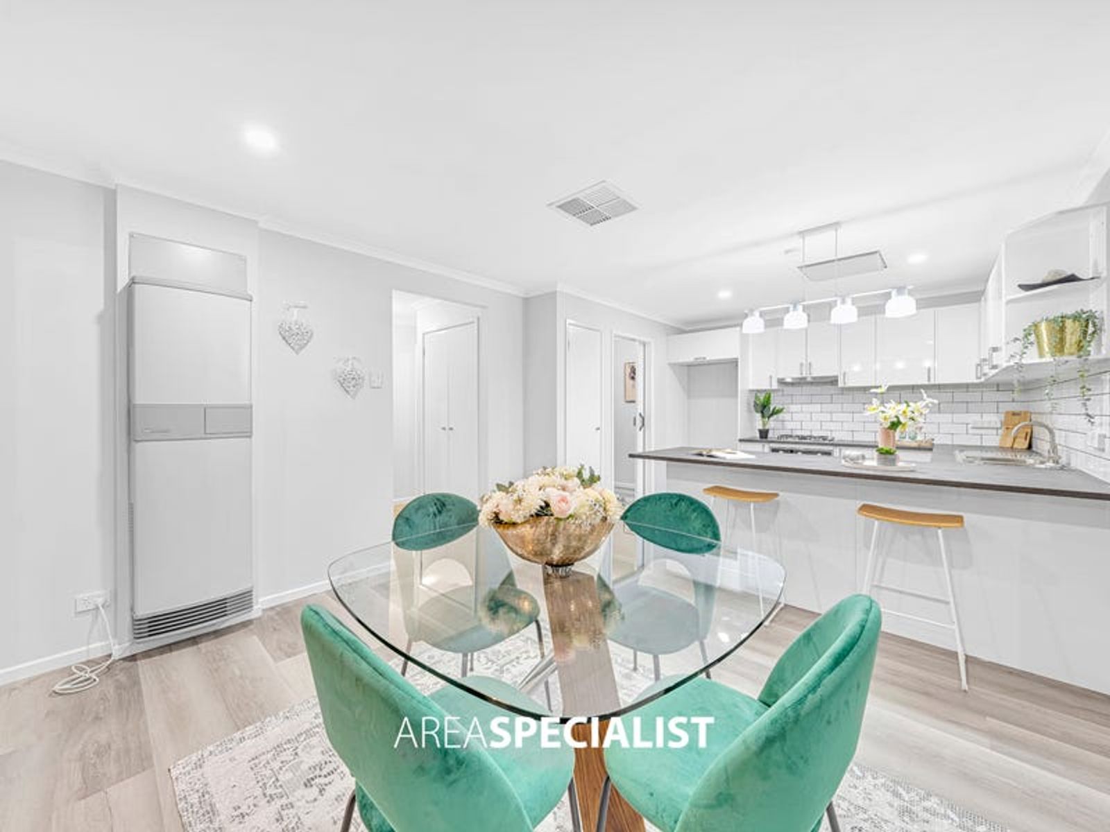 61 Ormond Road, Hampton Park, VIC 3976, Hampton Park - Thumbnail 4