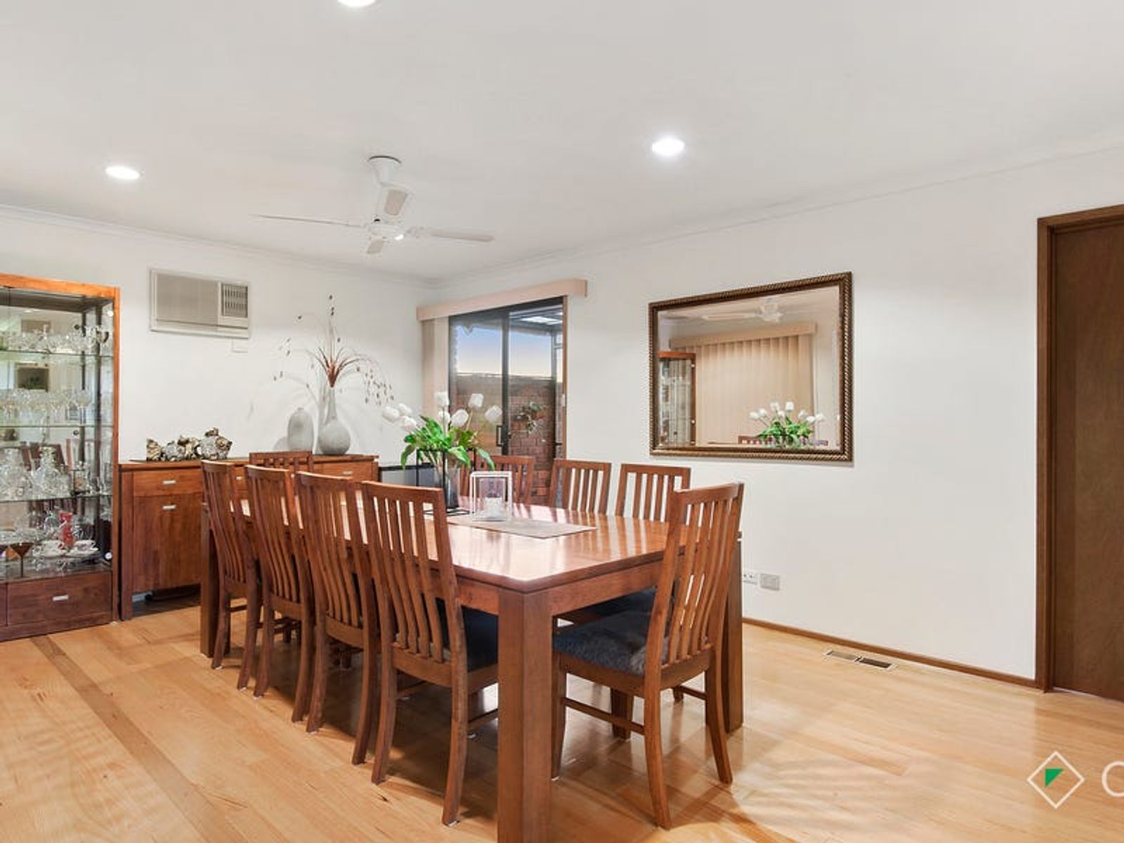 97 Georgette Crescent, Endeavour Hills, VIC 3802, Endeavour Hills - Thumbnail 4