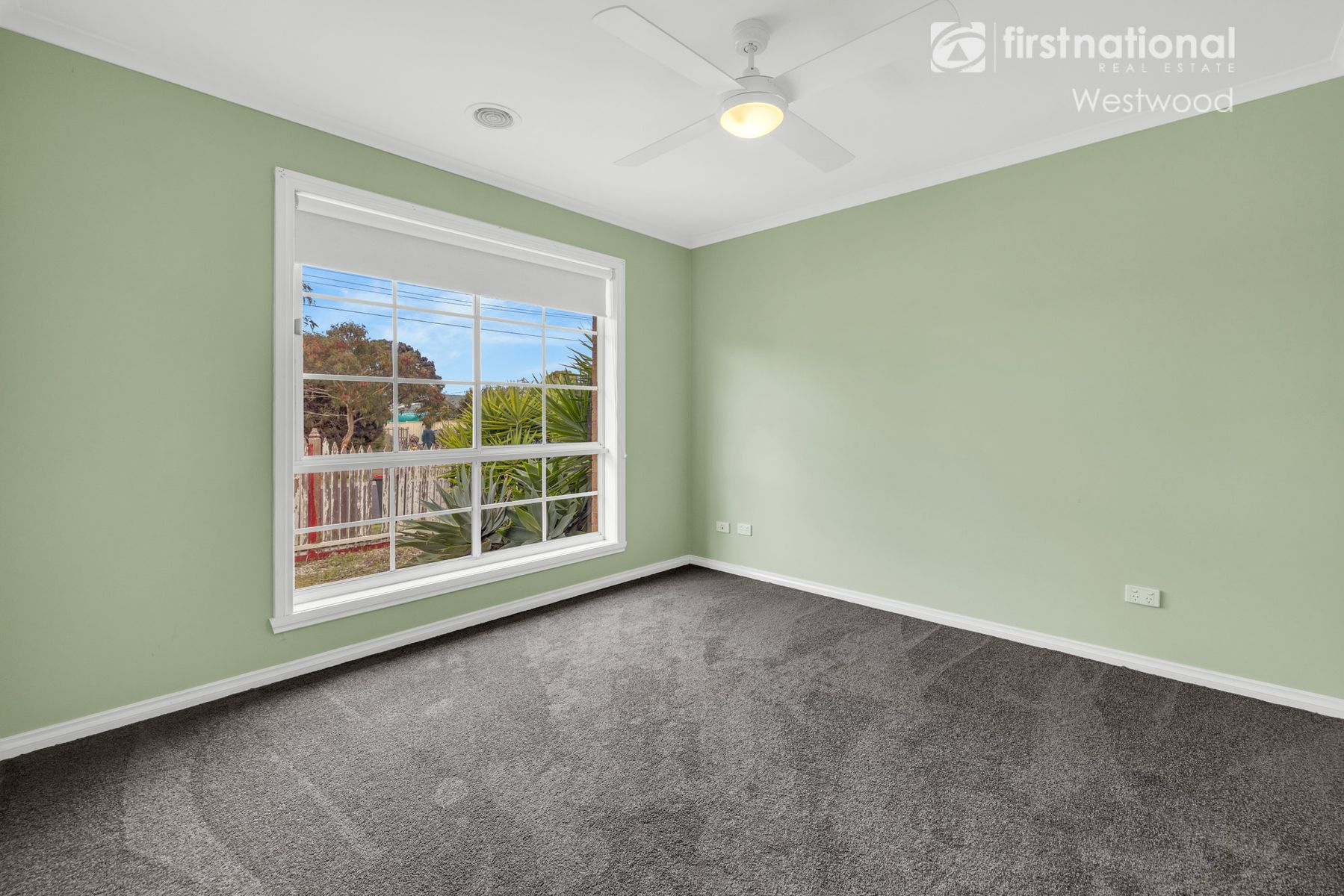 10 Harrier Street, Werribee VIC 3030, Werribee - Thumbnail 5