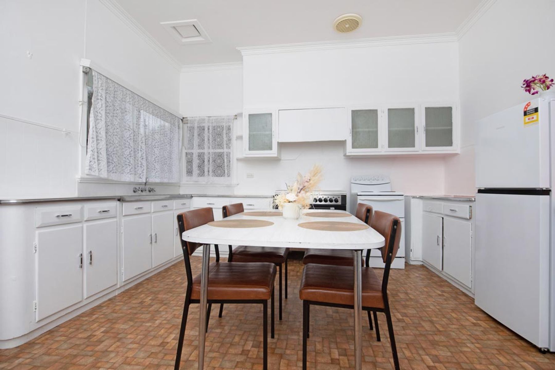 331 Eleventh Street, Mildura - Thumbnail 4