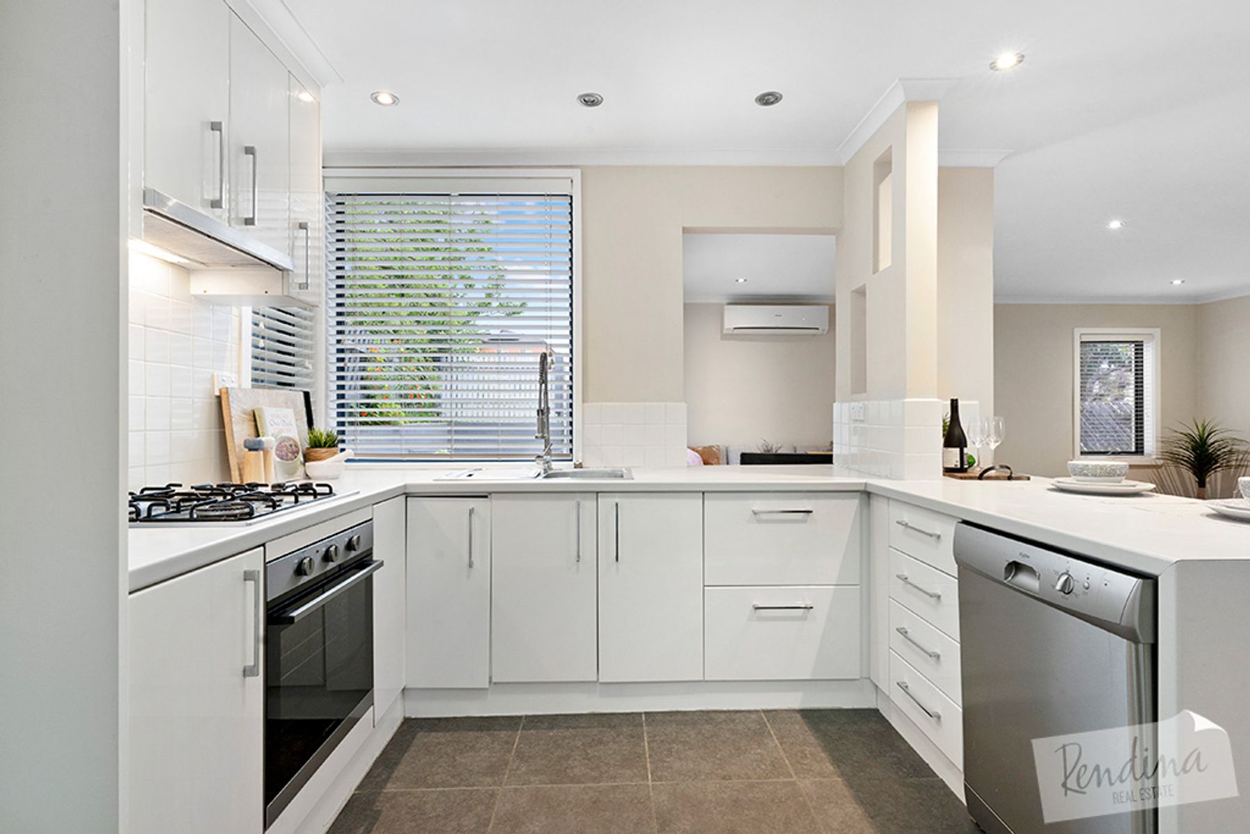 1/94A Bayswater Road, Kensington - Thumbnail 4