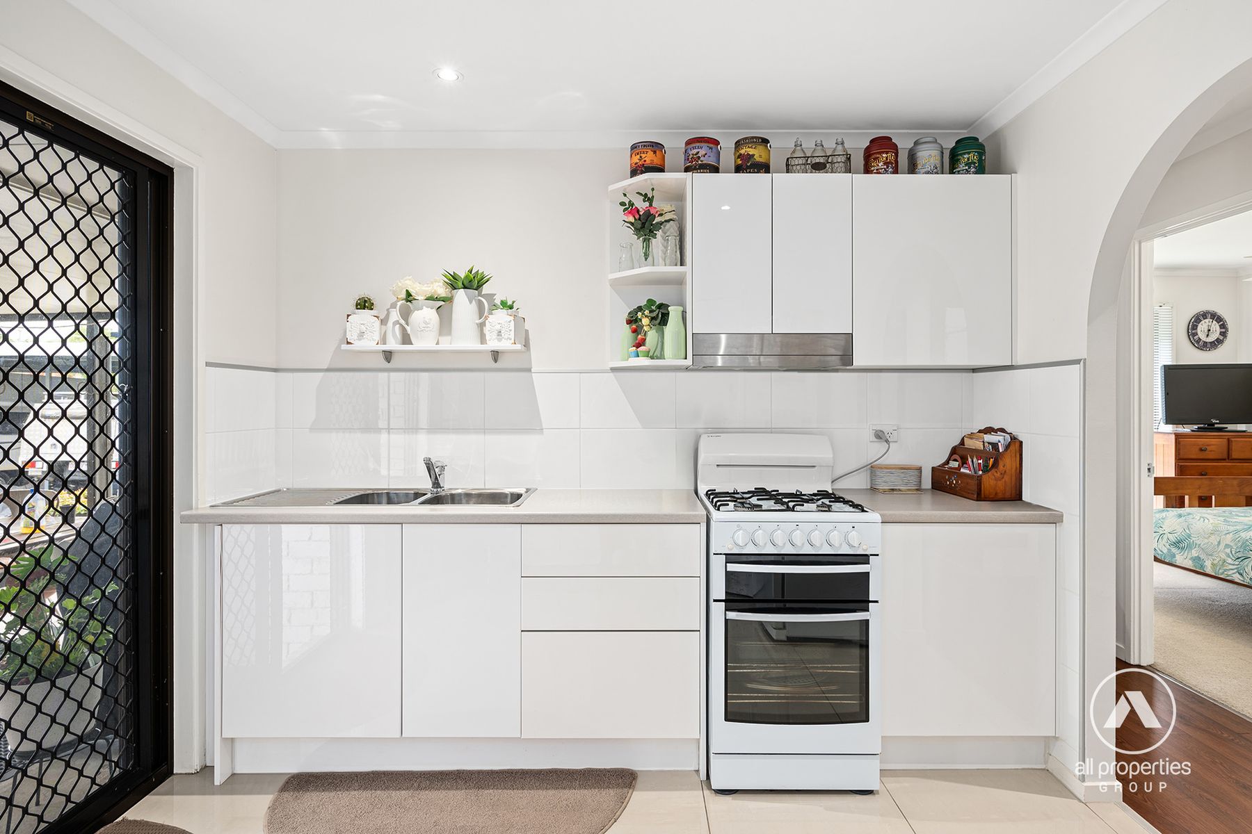 9 Bonhill Court, Hillcrest QLD 4118, Hillcrest - Thumbnail 4