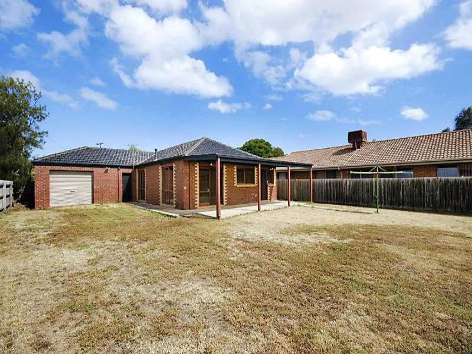 65 Edwards Road, Werribee - Thumbnail 3