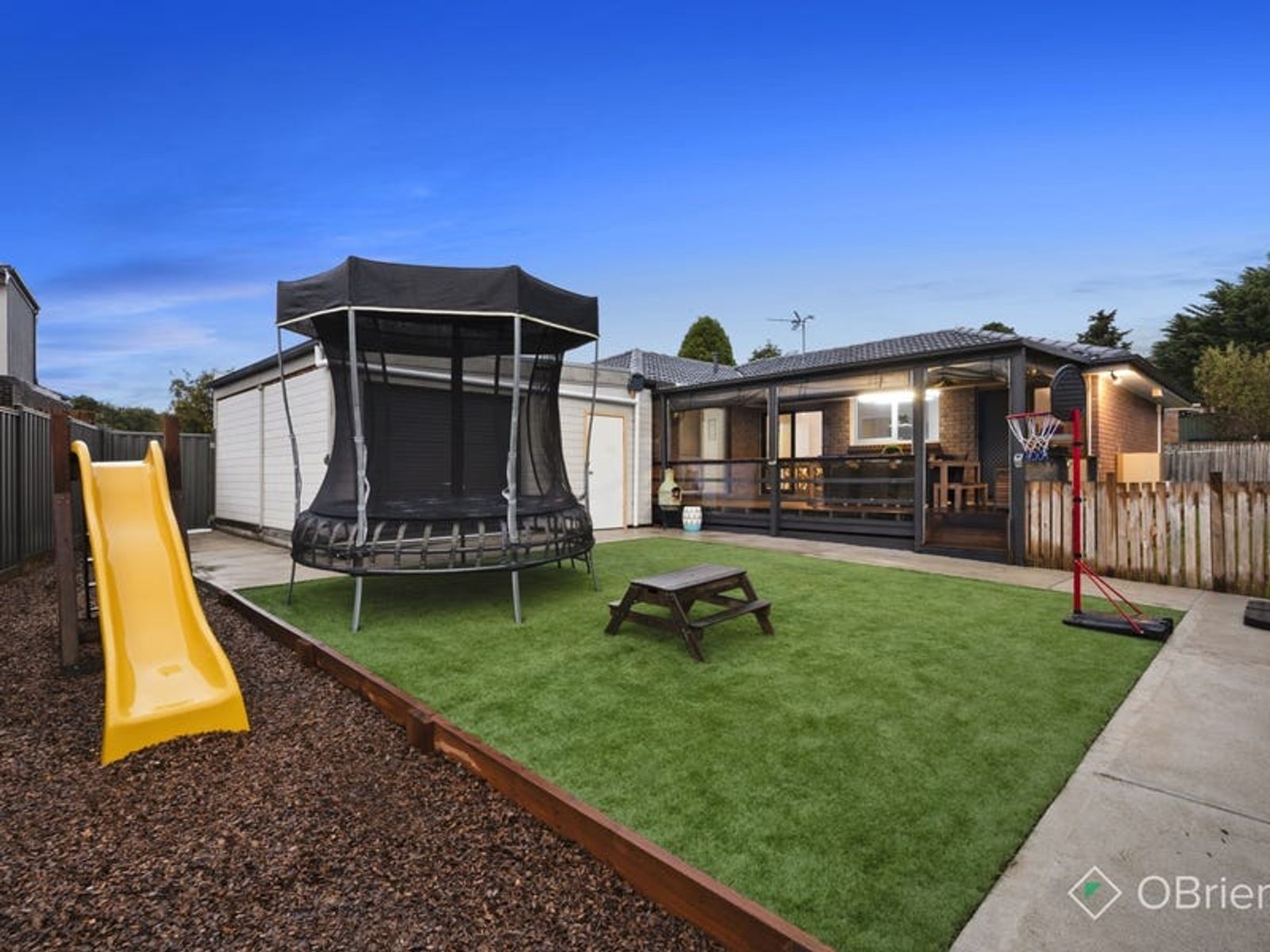 10 Newmill Close, Endeavour Hills, VIC 3802, Endeavour Hills - Thumbnail 8