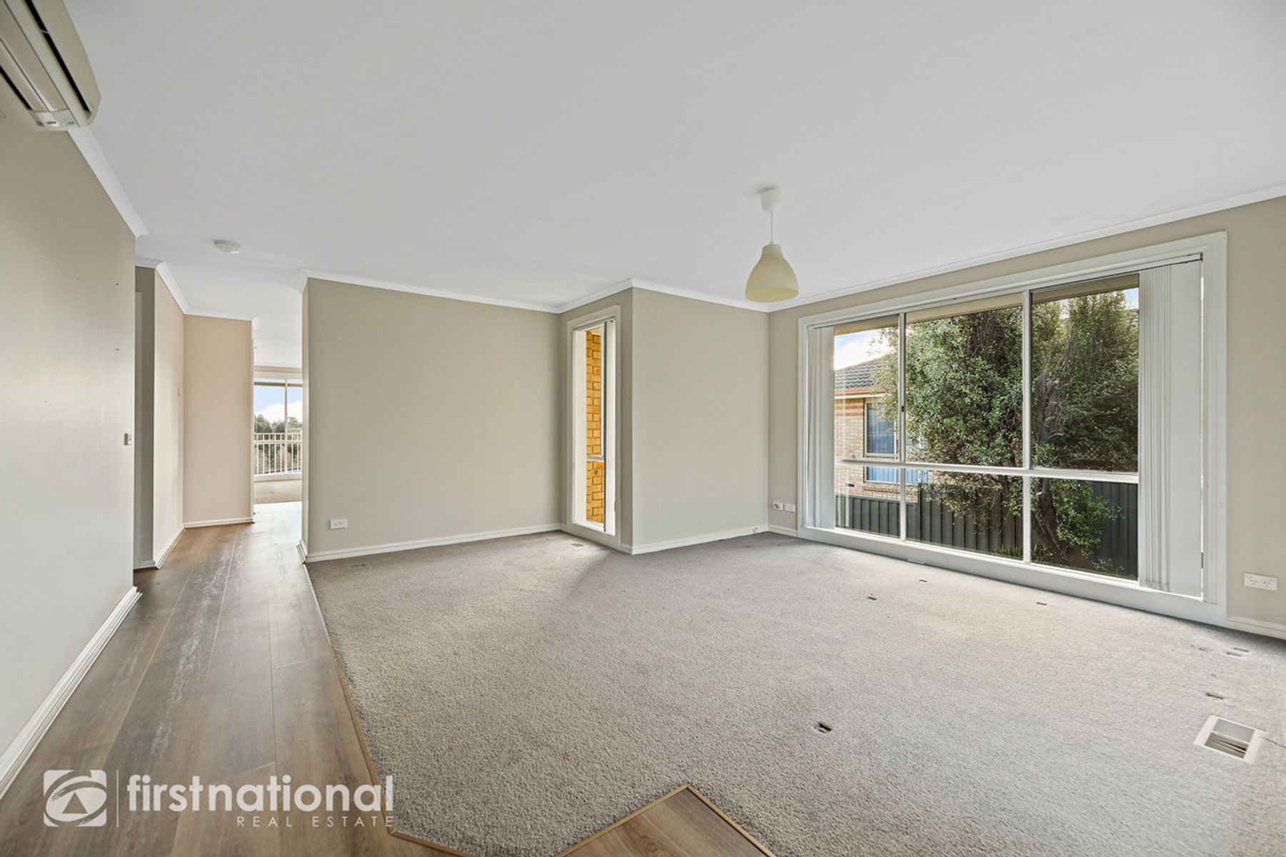 21 Willow Crescent, Warragul, VIC 3820, Warragul - Thumbnail 5