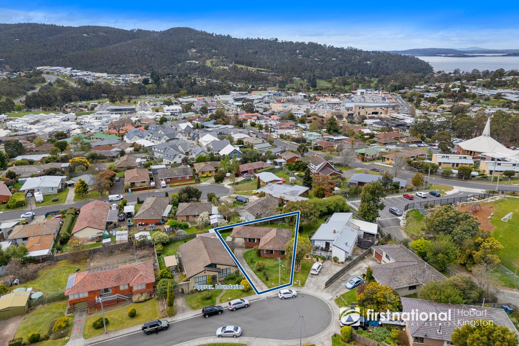 5 Jantina Place, Kingston TAS 7050, Kingston - Thumbnail 2