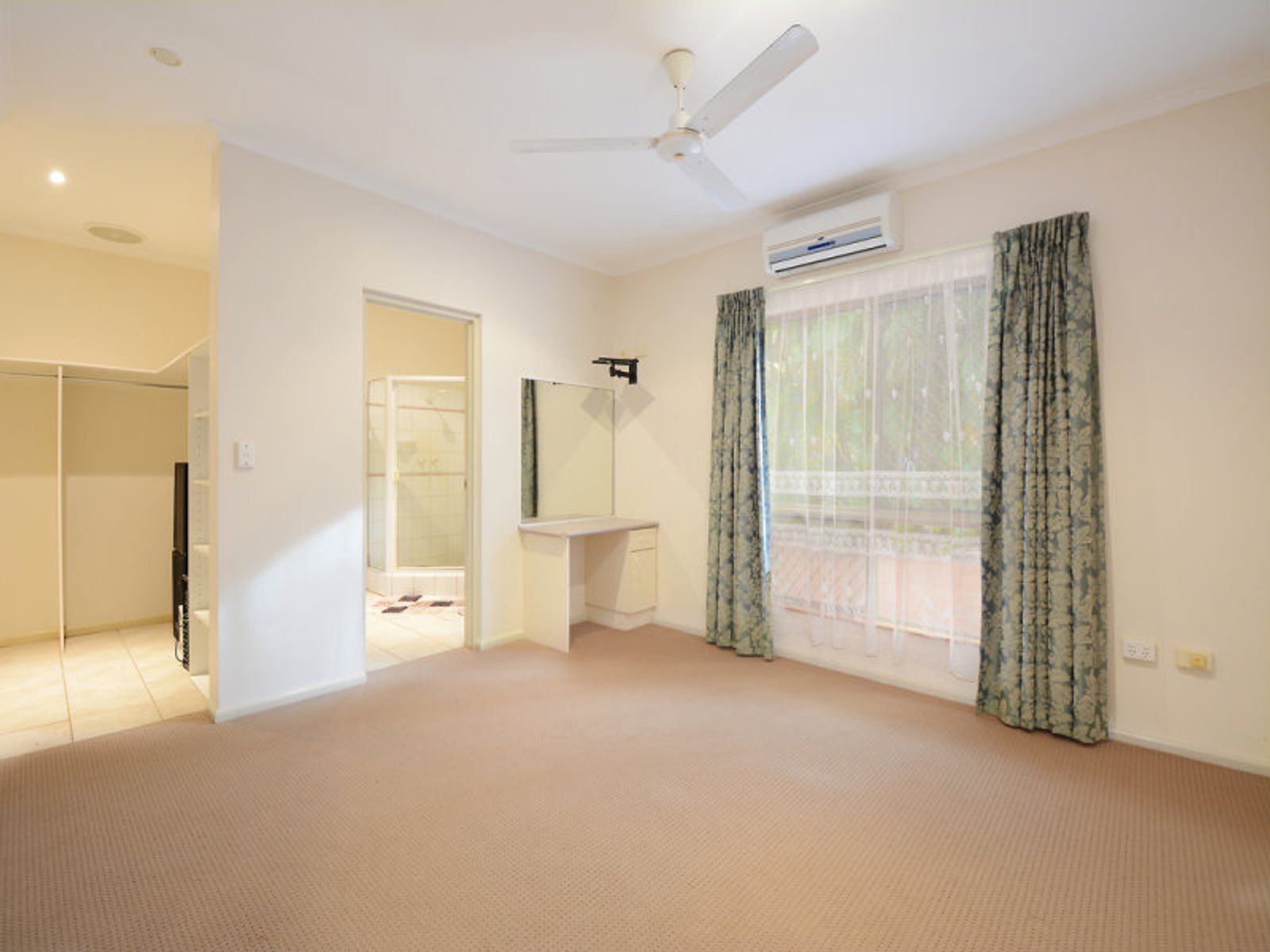 157 Woodlake Boulevard, Durack NT 0830, Durack - Thumbnail 5
