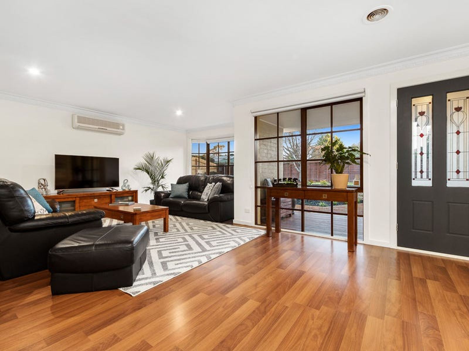8 Mondana Way, Mount Martha, VIC 3934, Mount Martha - Thumbnail 3