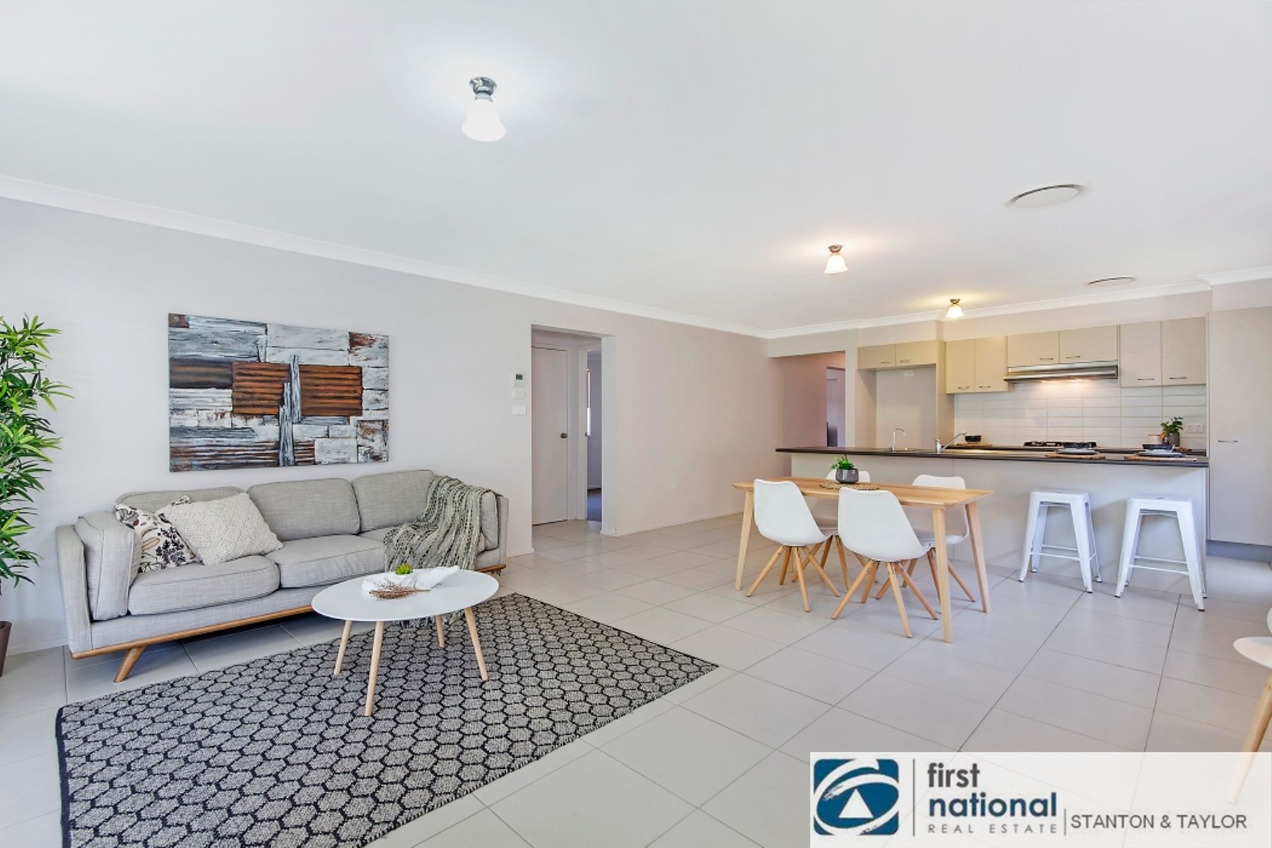 26 Elimatta Avenue, Jordan Springs - Thumbnail 3
