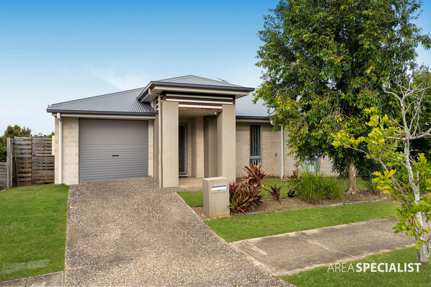 39A Coldstream Way, Holmview, QLD 4207, Holmview - Thumbnail 2