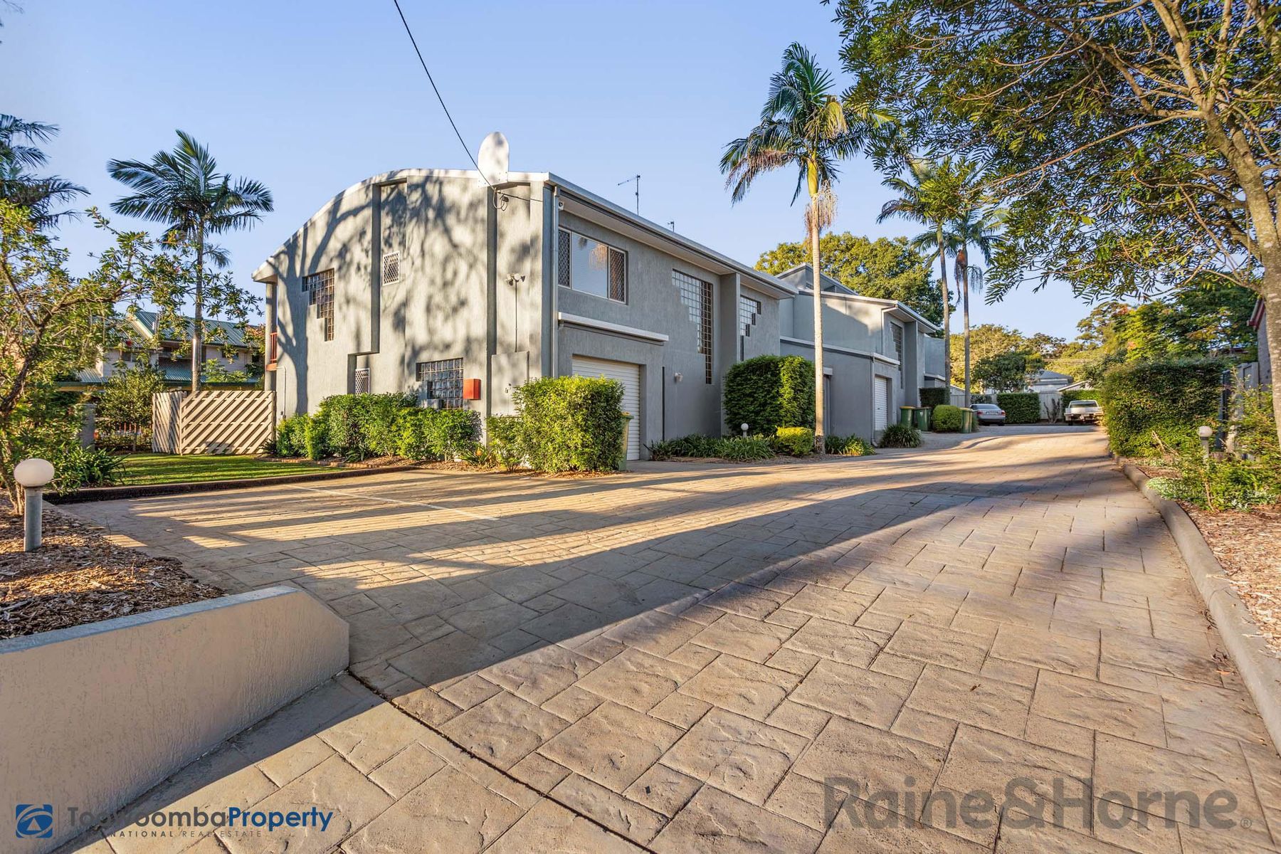 3/328 Hume Street, Centenary Heights QLD 4350