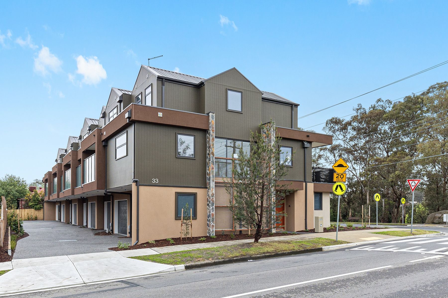 1/33 Arthur Street, Eltham VIC 3095, Eltham - Thumbnail 3