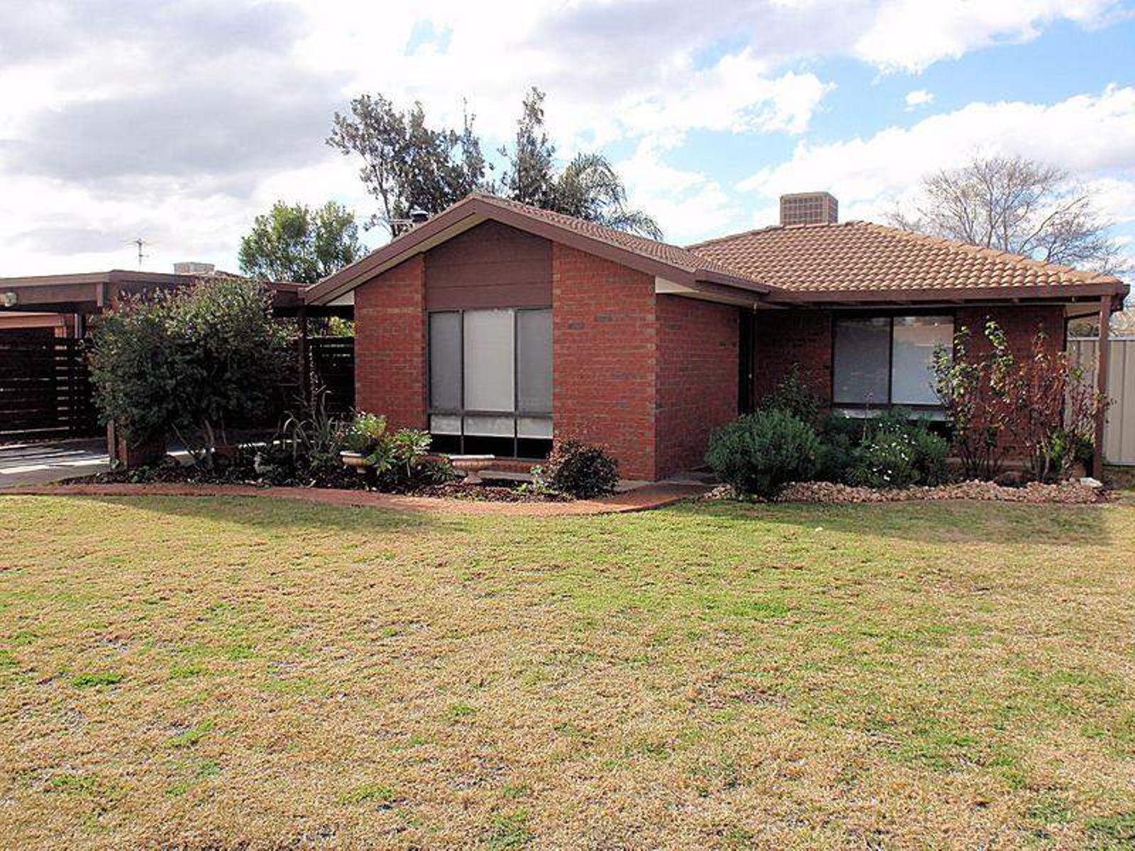12 Diamond Court, Mildura - Image 1