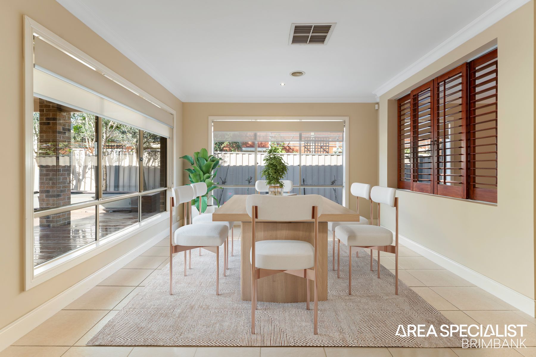 19 Kingsbridge Circuit, Cairnlea, Cairnlea - Thumbnail 7