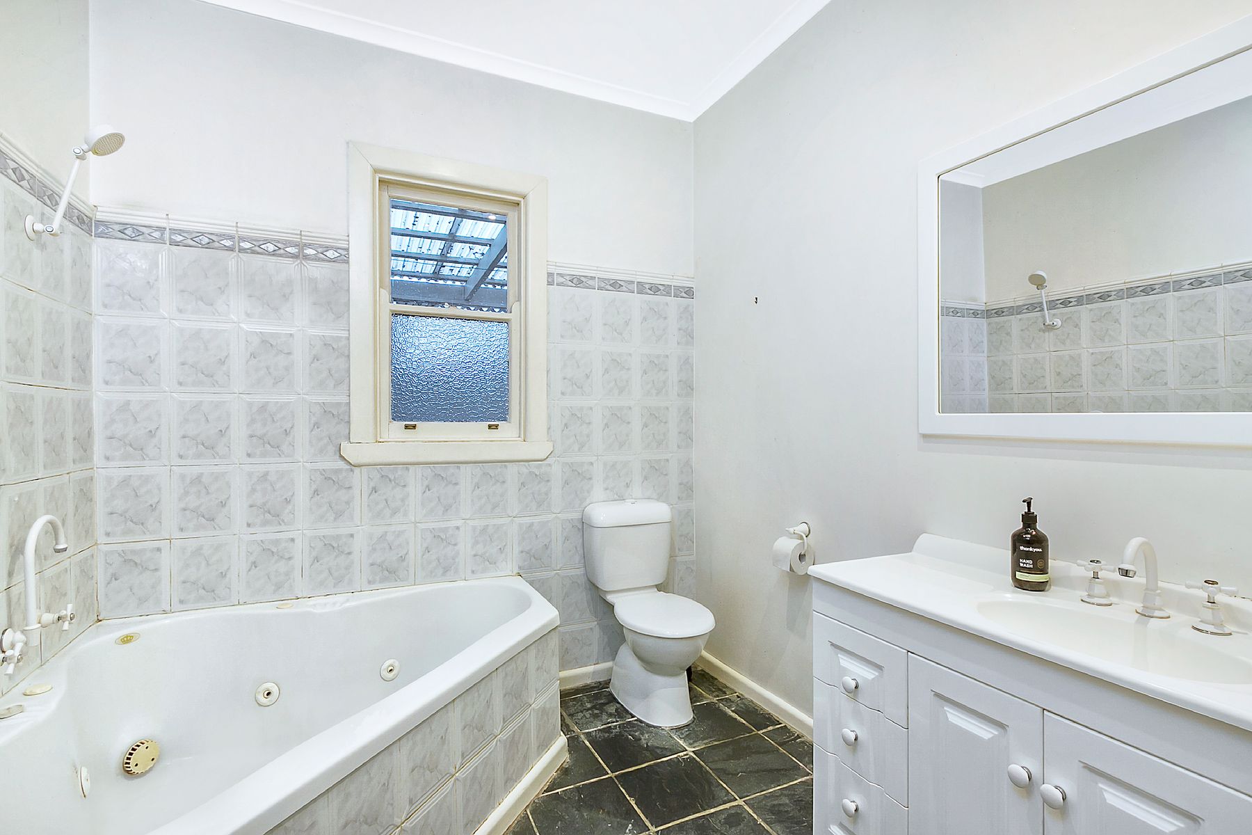 37 Elm Street, Bayswater - Thumbnail 6