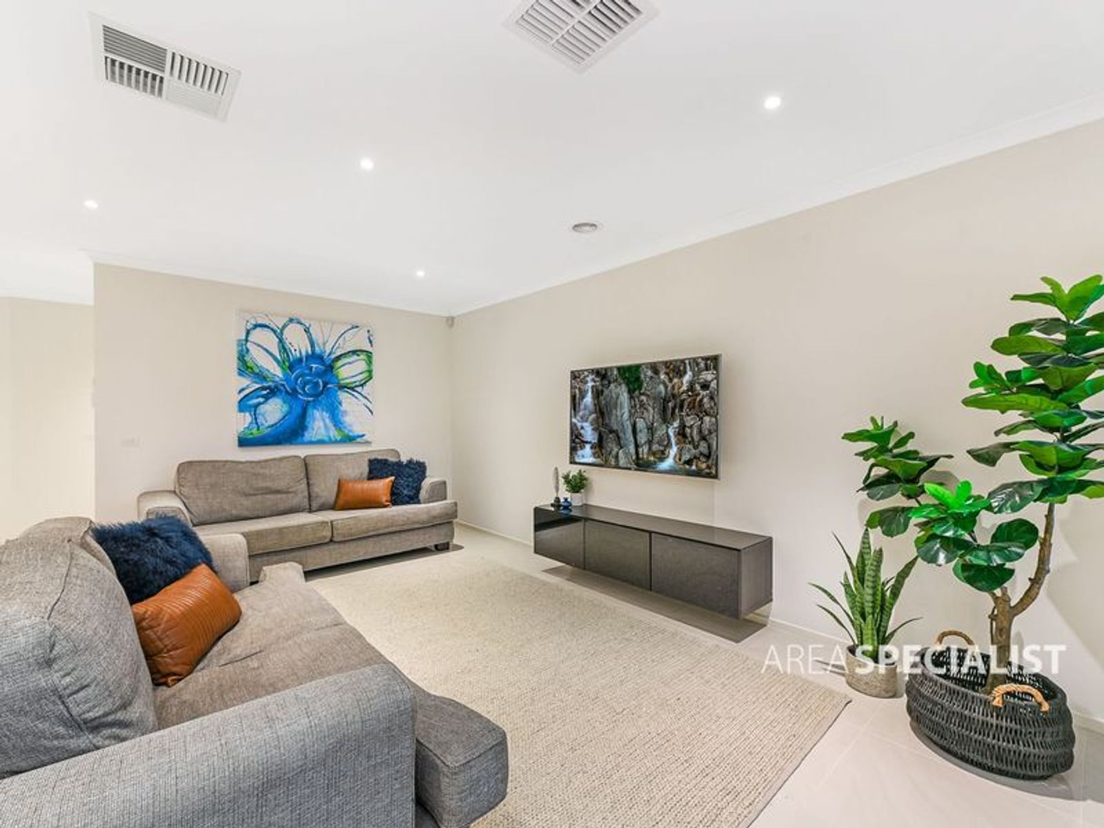 68 Westwood Boulevard, Keysborough, VIC 3173, Keysborough - Thumbnail 3
