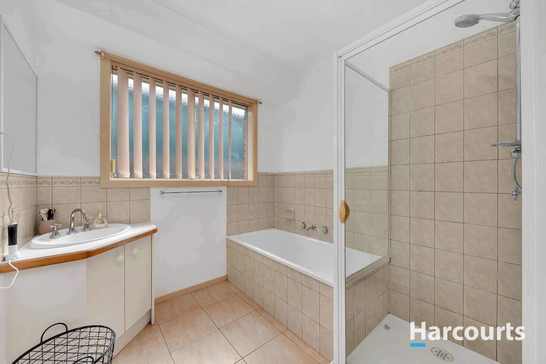 8 Ingoldsby Court, Delahey, VIC 3037, Delahey - Thumbnail 6