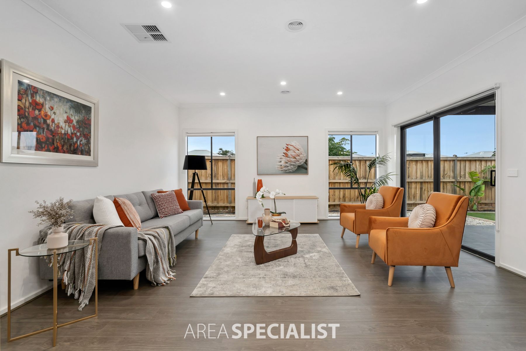 42 Nelson Street, Cranbourne East, VIC 3977, Cranbourne East - Thumbnail 2