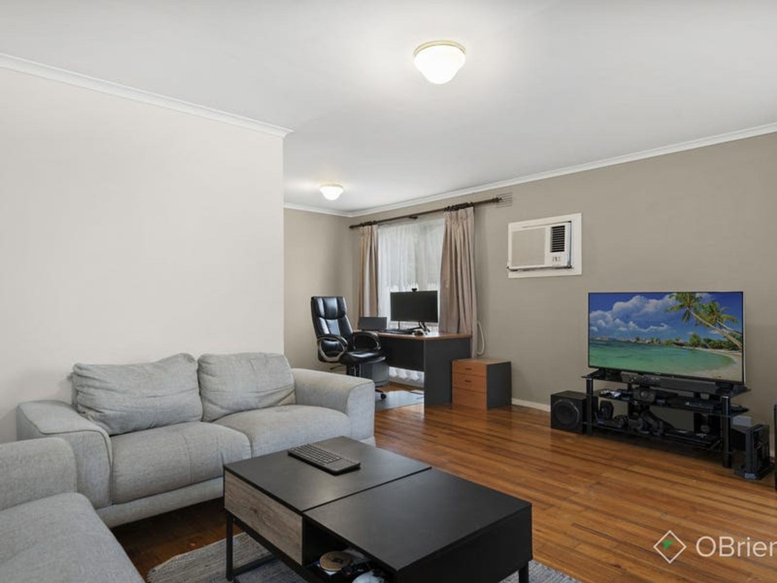 30 Matthew Flinders Avenue, Endeavour Hills, VIC 3802, Endeavour Hills - Thumbnail 2